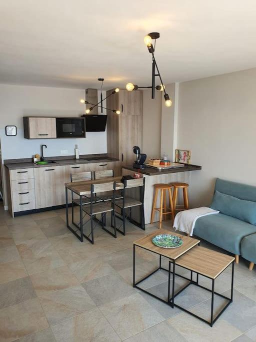 Front Mer - Sublime Appartement Moderne Et Confortable Estepona Exteriör bild